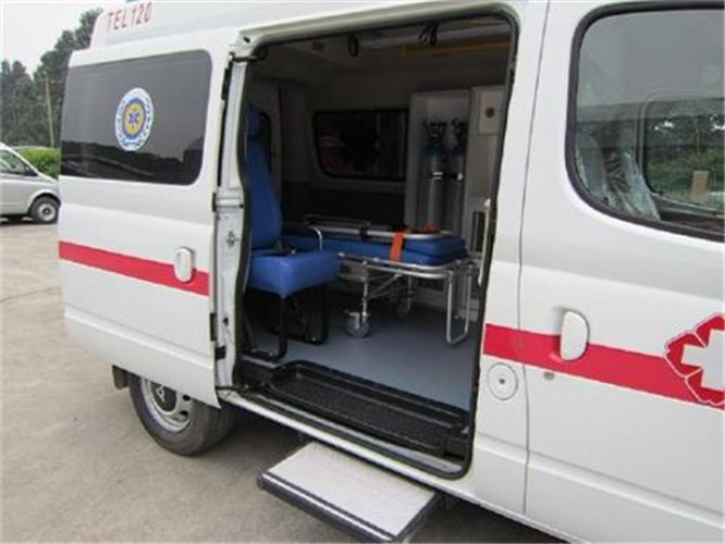 东河镇救护车出租服务案例7