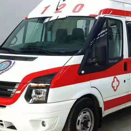 东河镇非急救护送病人转院租赁救护车的优缺点对比